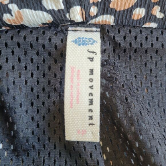 Free People Movement Printed Run Wild Jacket. Size Small - Picture 8 of 9